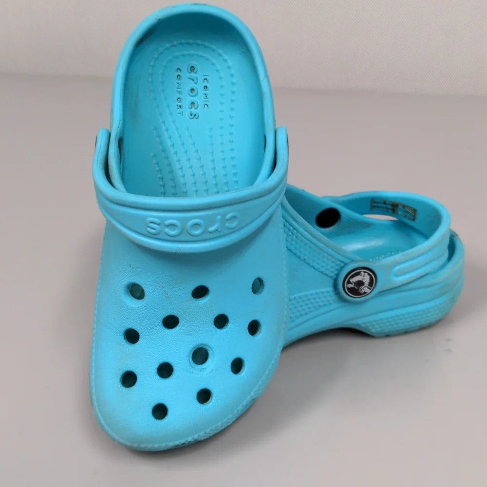 Crocs - Picture 3 of 4